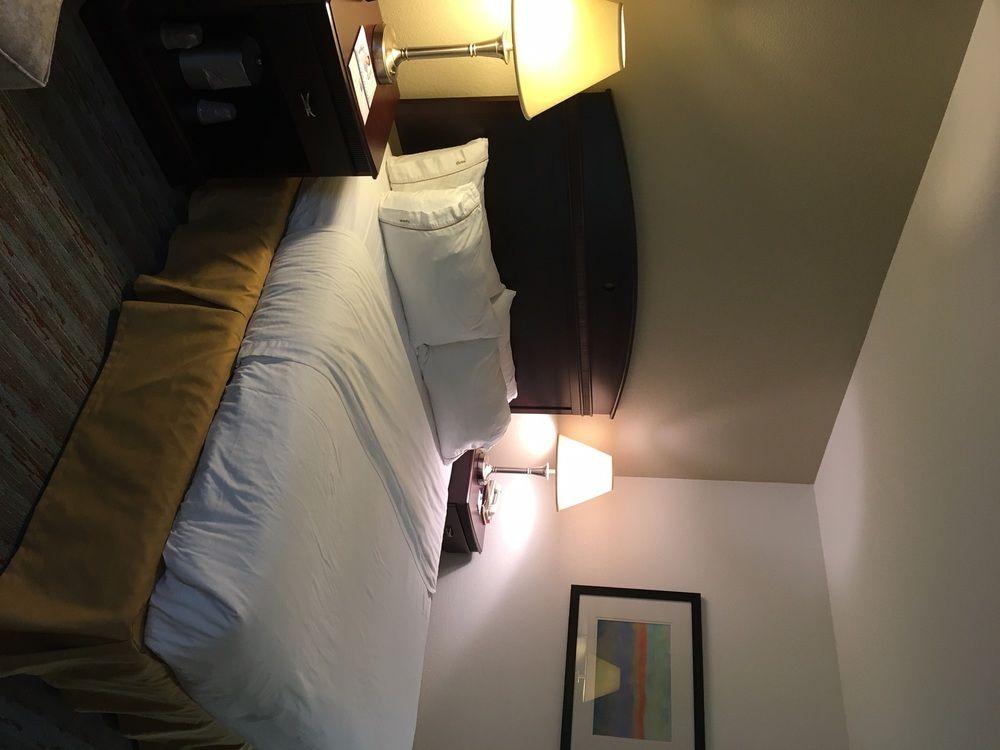 Holiday Inn Express West Jefferson By Ihg Ngoại thất bức ảnh