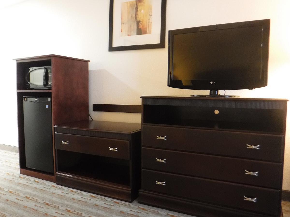 Holiday Inn Express West Jefferson By Ihg Ngoại thất bức ảnh