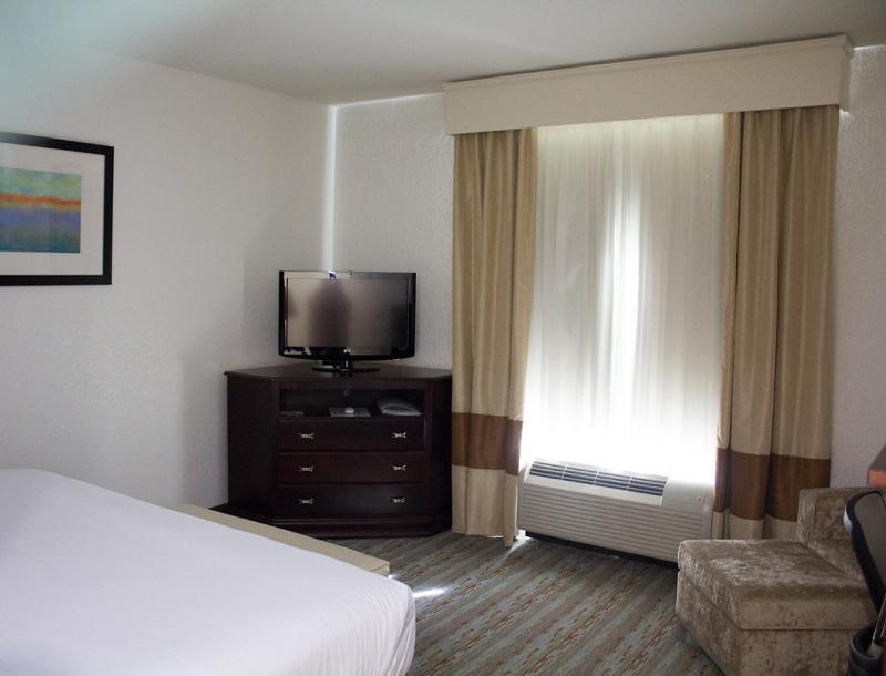 Holiday Inn Express West Jefferson By Ihg Ngoại thất bức ảnh
