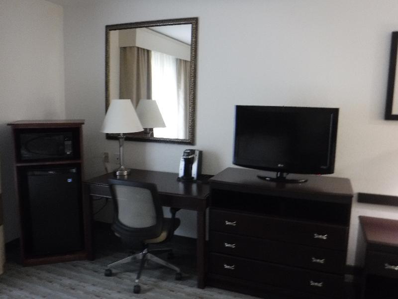 Holiday Inn Express West Jefferson By Ihg Ngoại thất bức ảnh